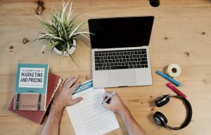 AI Workflow Cho Marketer: Tiết Kiệm 10 Giờ Mỗi Tuần Với 5 Quy Trình Chuẩn