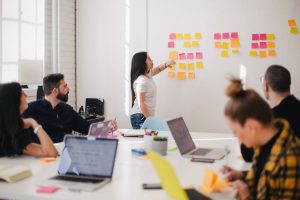 Tích Hợp AI Vào Quy Trình Content Marketing: Từ Ý Tưởng Đến Publish