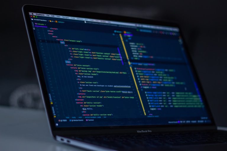 DeepSeek Coder V3: Công Cụ Lập Trình AI Tốt Nhất Miễn Phí Cho Developer 2025